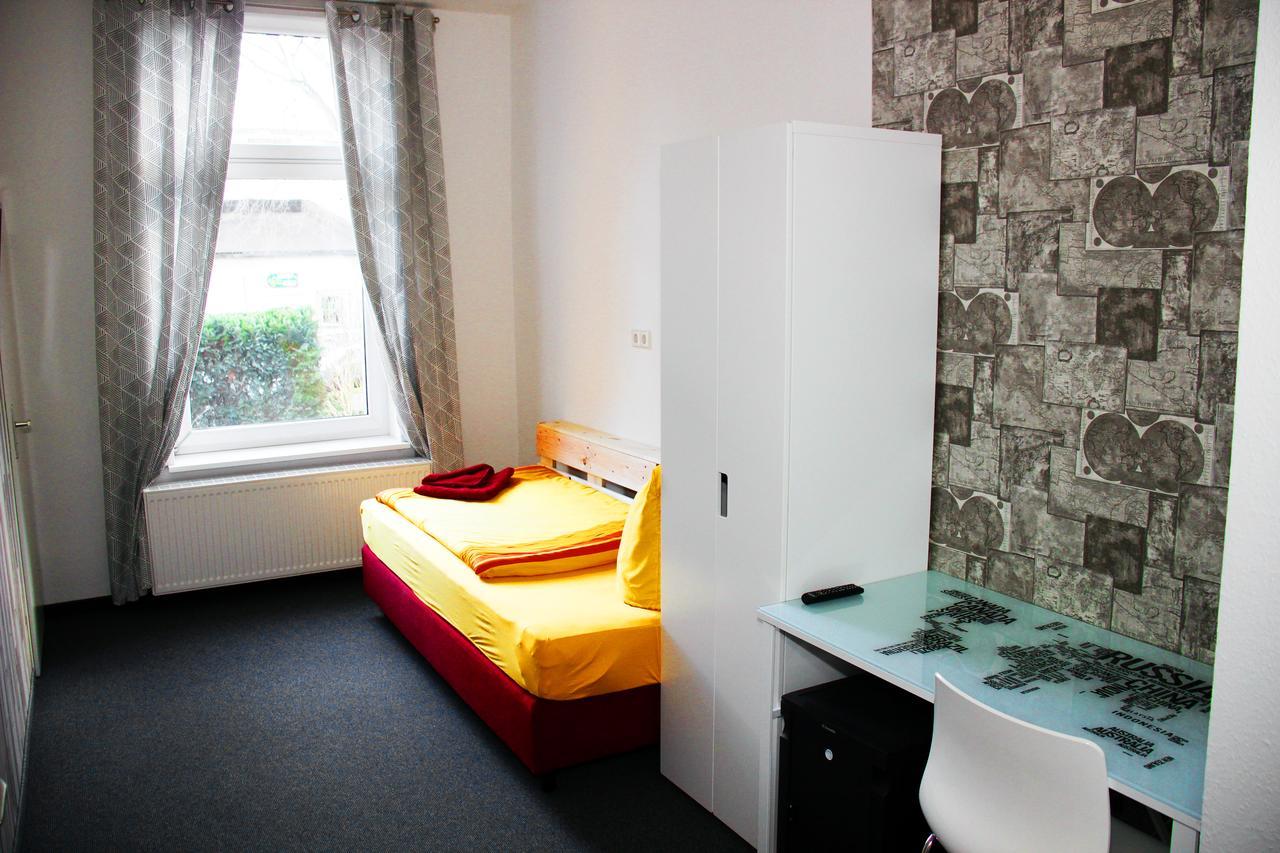 Hotel Botschaft à Berlin Extérieur photo